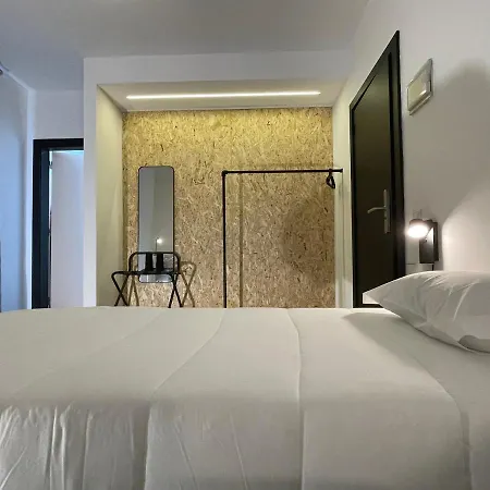 Hi Parque Nacoes - De Juventude