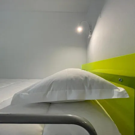 Hi Parque Nacoes - De Juventude Hostel Lisboa