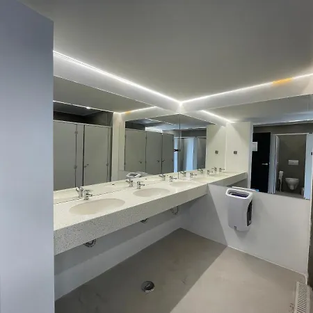 Хостел Hi Parque Nacoes - De Juventude