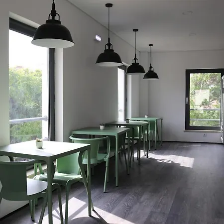 Hi Parque Nacoes - De Juventude