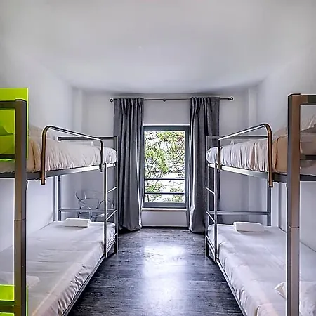 Hi Oriente - De Juventude Hostel Lisbon