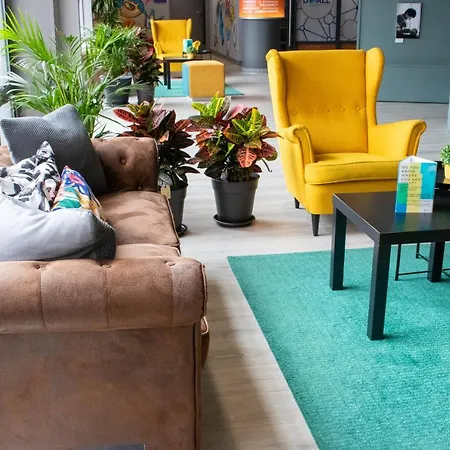 Хостел Hi Parque Nacoes - De Juventude